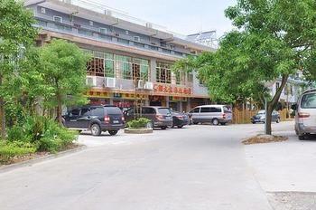 Jingyang Hotel Renhua Extérieur photo