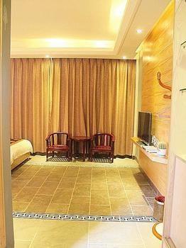 Jingyang Hotel Renhua Extérieur photo
